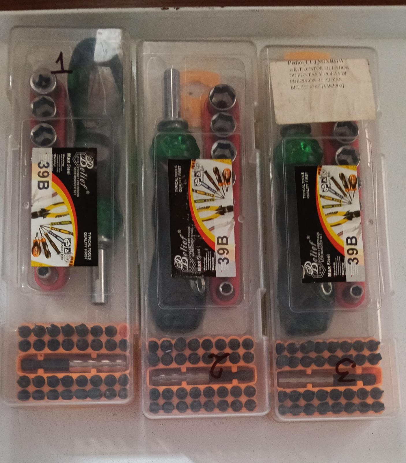 Kit de destorinilador multifuncional de puntas y copas 40 Piezas