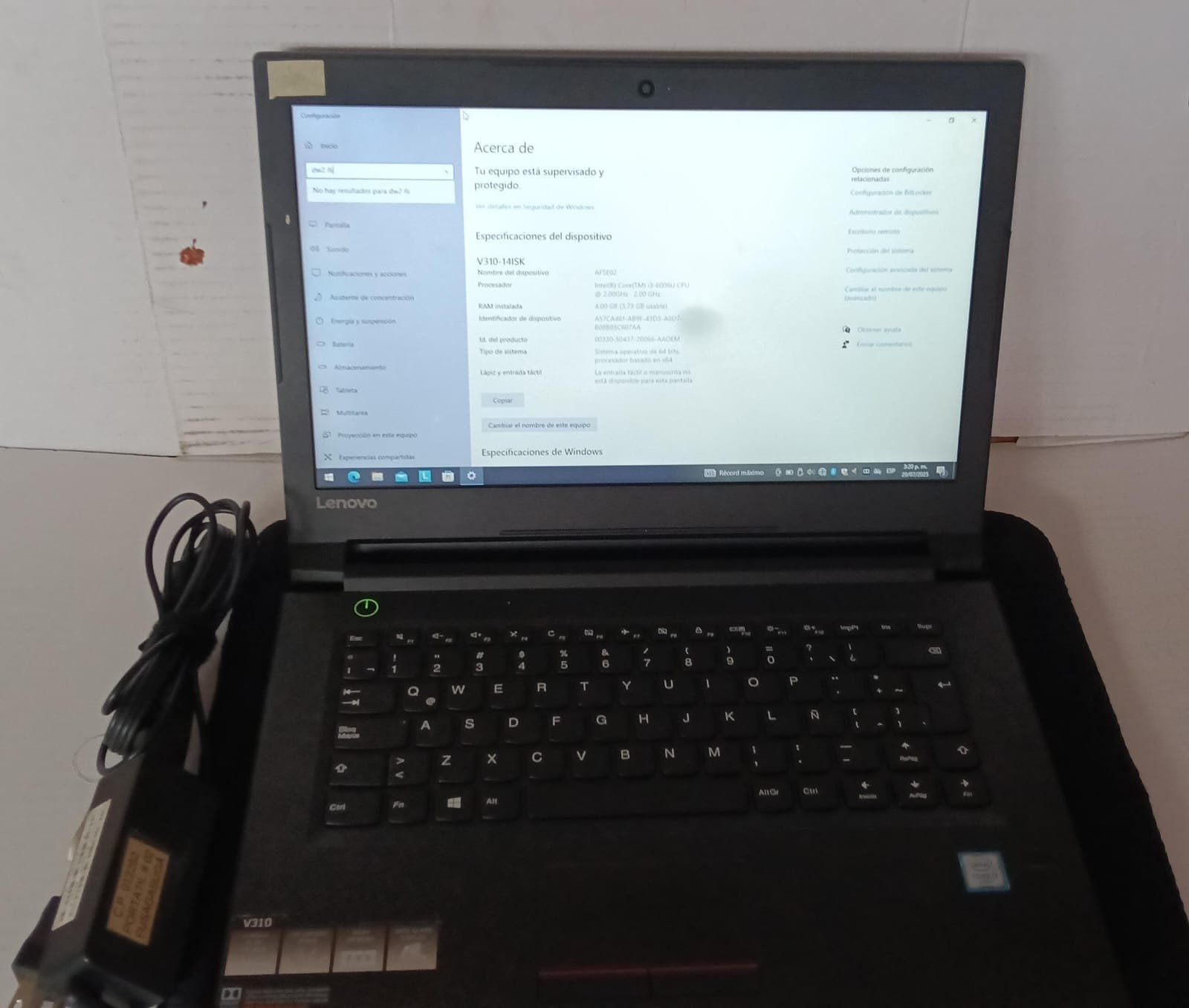 PC2 PORTATIL LENOVO V310-14ISK P12282
