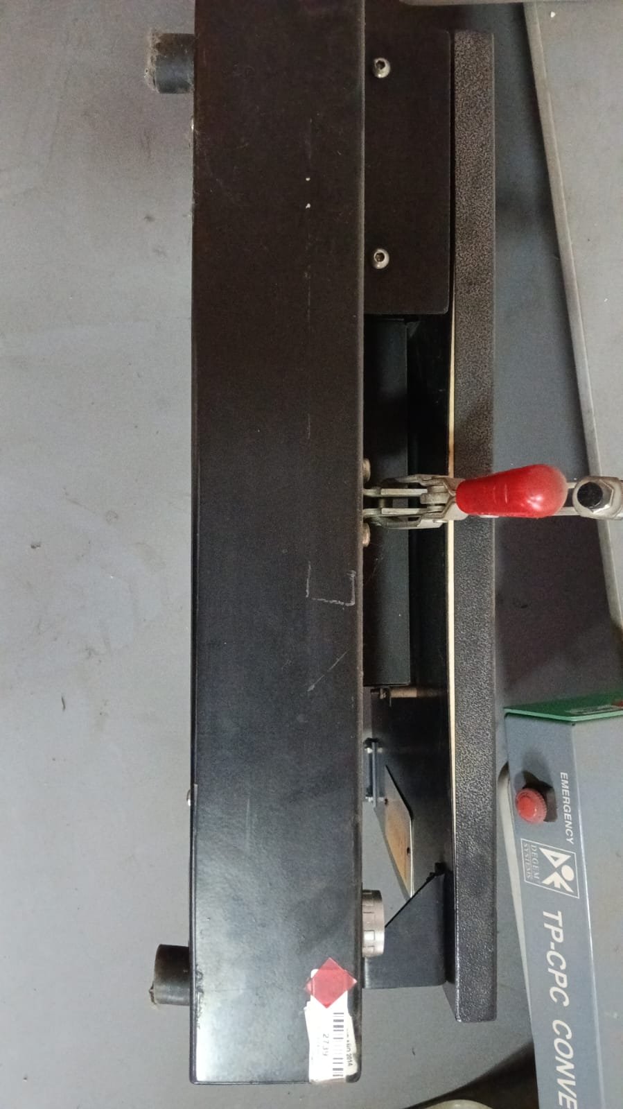 PROCESADOR DE PLÀSTICO SOPLADO NEGRO, POR PRESIÒN Y SOPLADO 02739