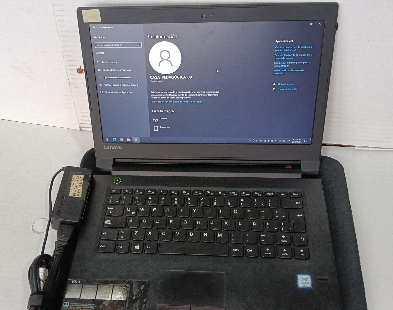 PC9 PORTATIL LENOVO V310-14ISK P12292