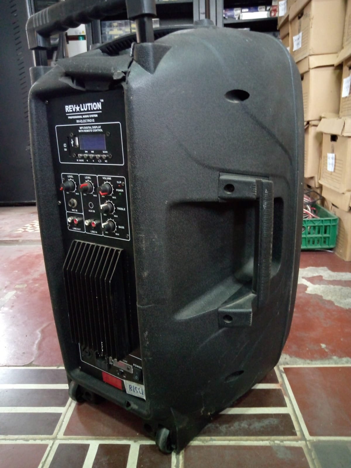 CABINA DE SONIDO ACTIVA UNITEC 12 - REVOLUTION