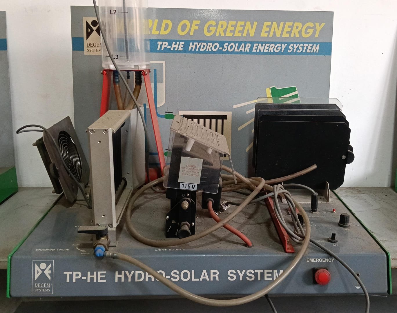 ENERGÌA HIDRO SOLAR NEGRO Y GRIS 02745